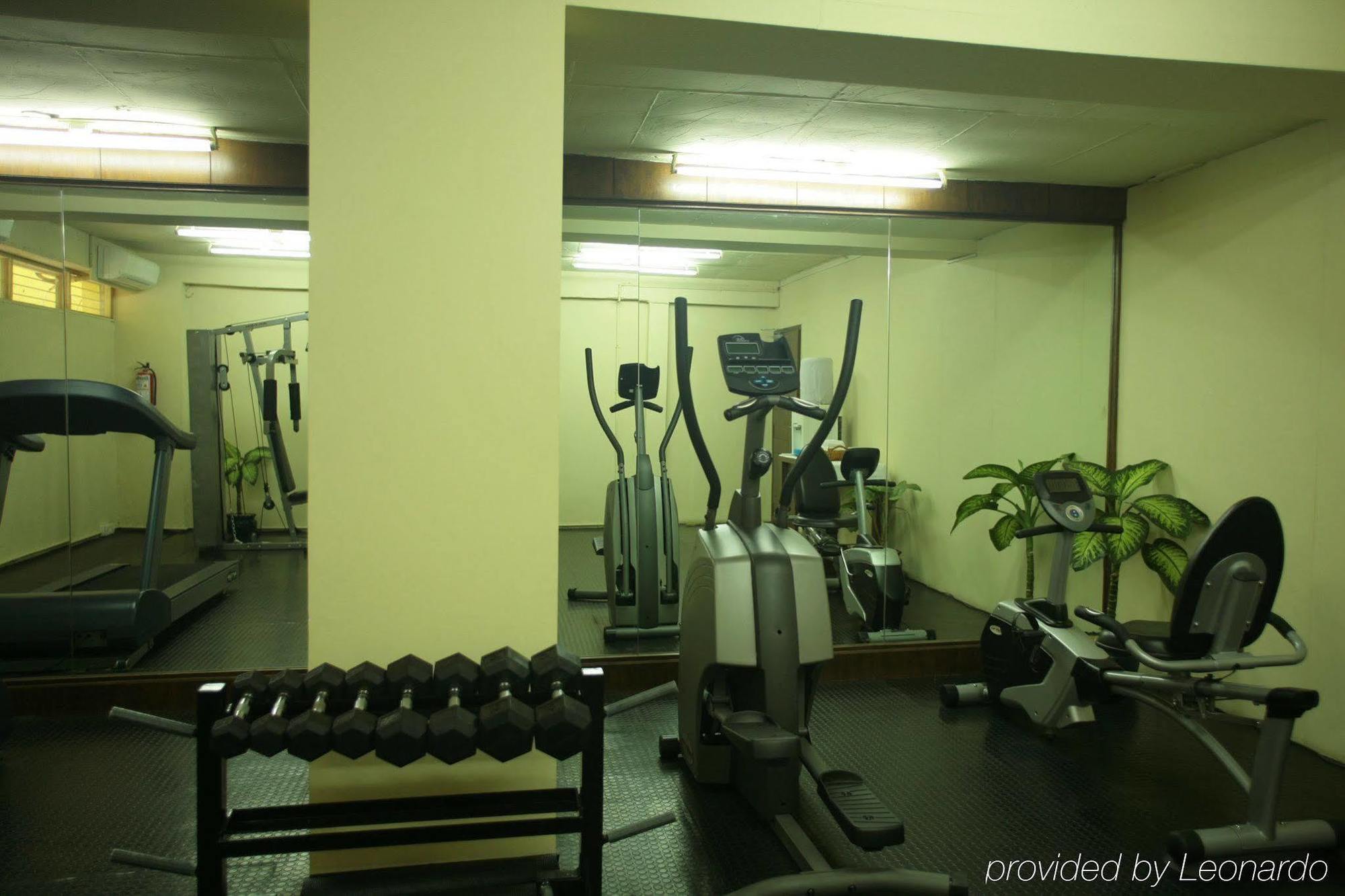 Justa Indiranagar Bangalore Facilidades foto