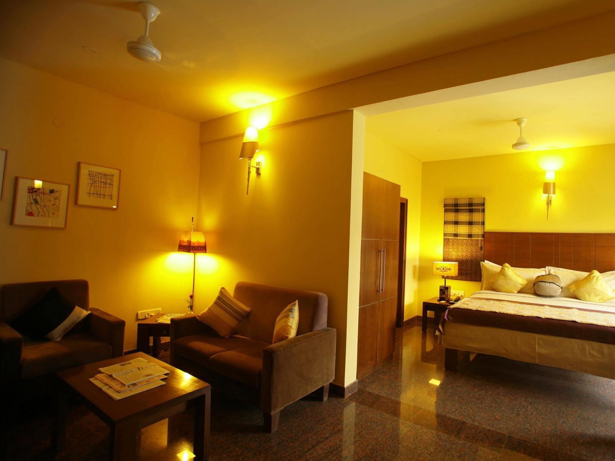 Justa Indiranagar Bangalore Exterior foto
