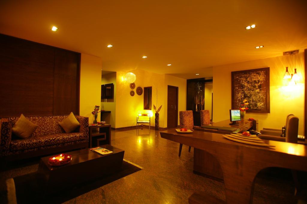 Justa Indiranagar Bangalore Interior foto